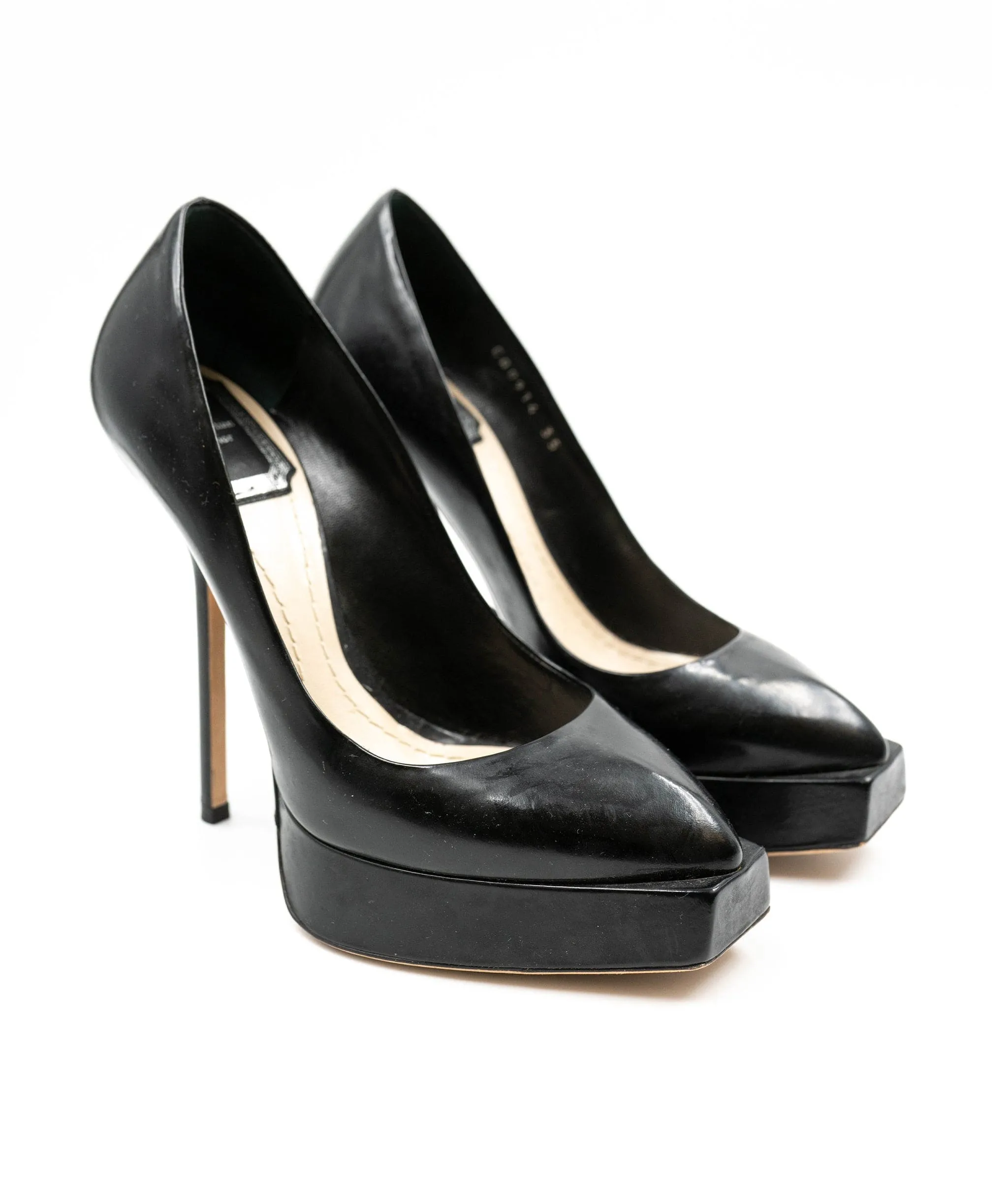 Christian Dior Heels with Square Toe Size 35 - MW2133
