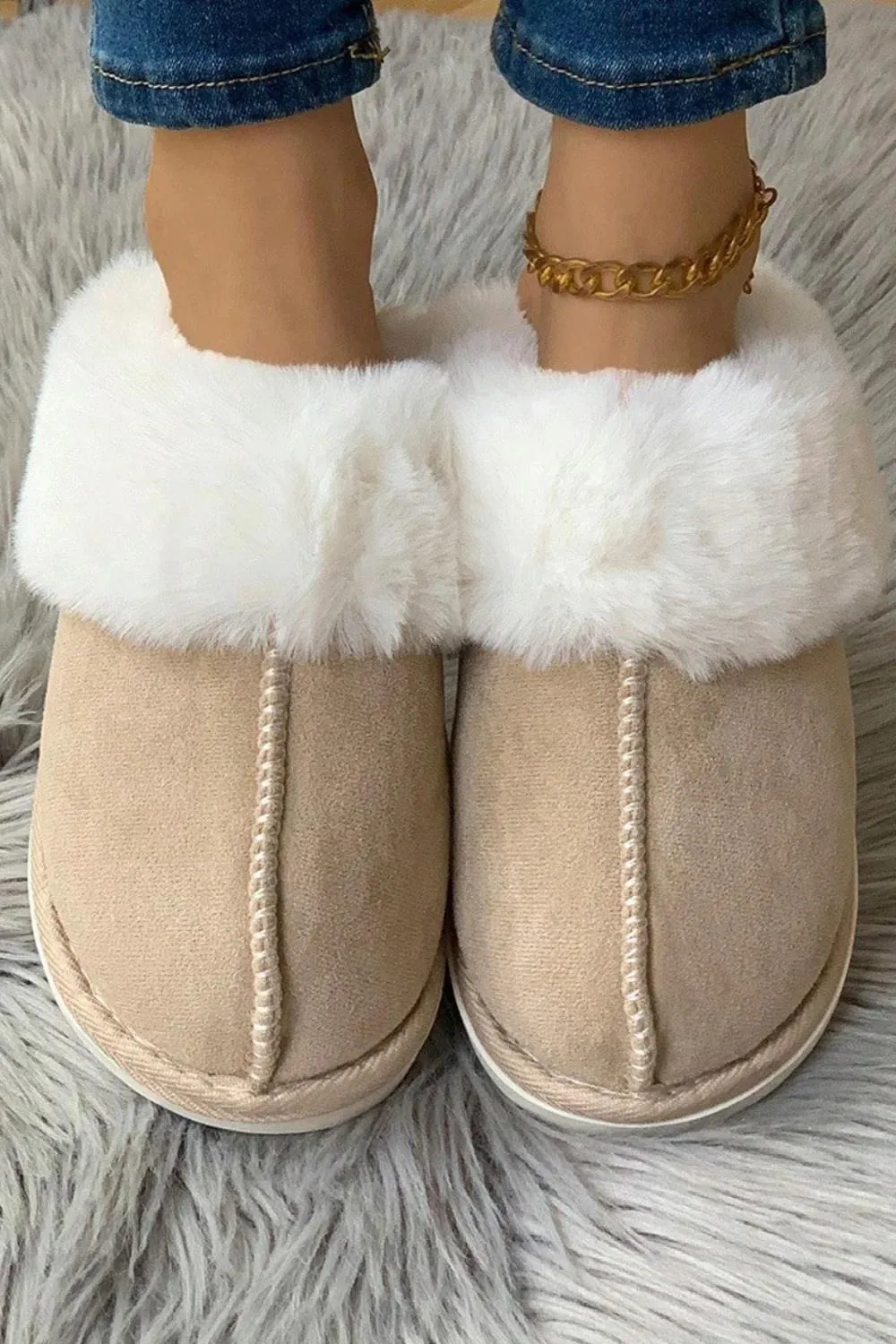 House Of Sehrish Slip1 Womens Warm Cream Suede Snug Faux Fur Slippers