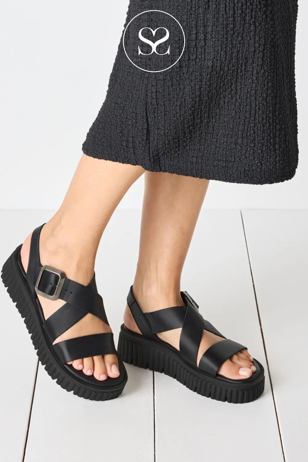 TAMARIS 1-28705-44 BLACK LEATHER GLADIATOR WEDGE SANDALS